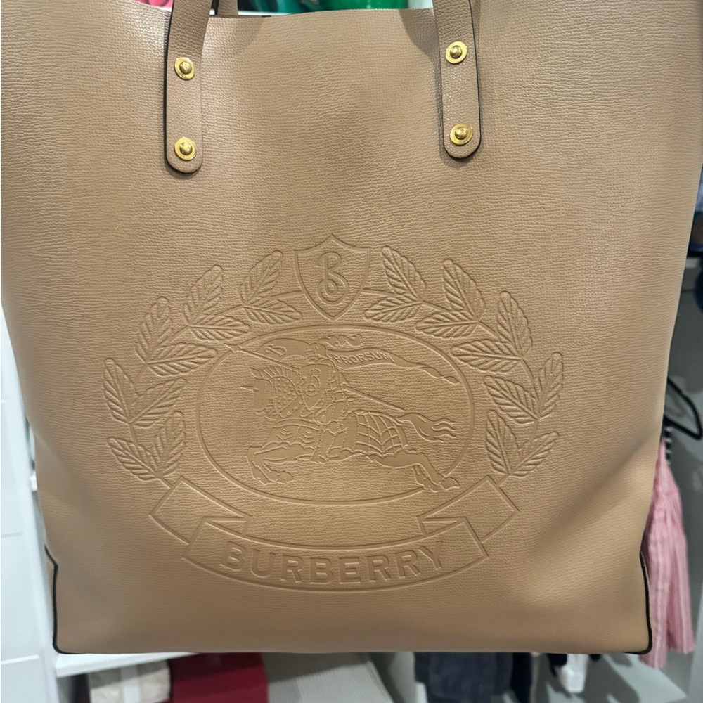 Burberry vertical tote